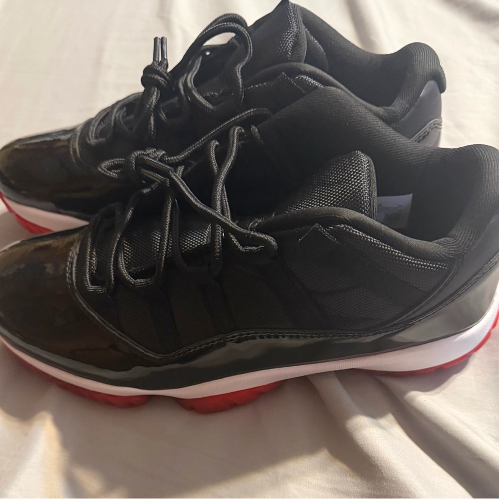 Jordan 11s Low Breds 2025